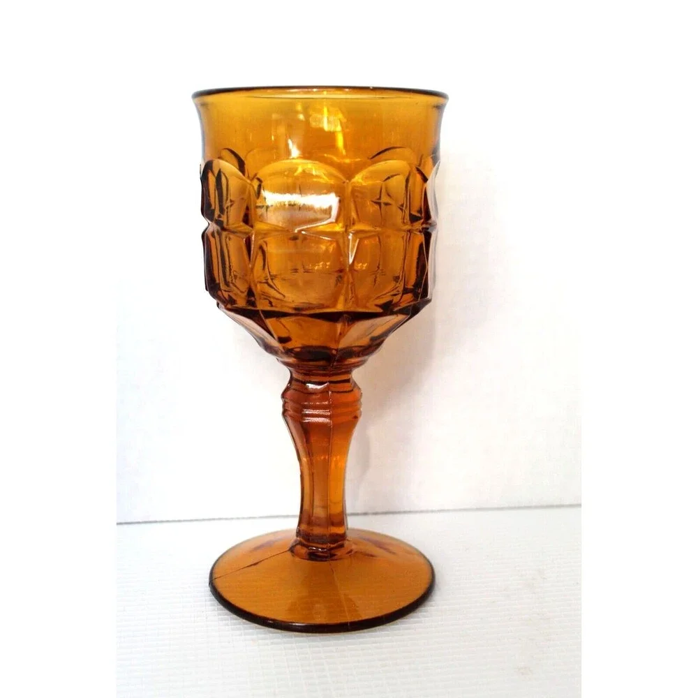 Vintage Stemmed 7